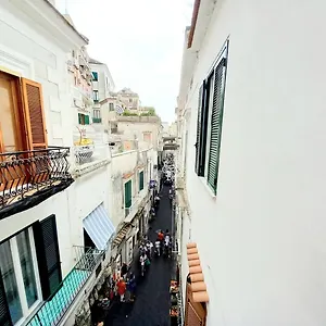  Apartment Central Italy